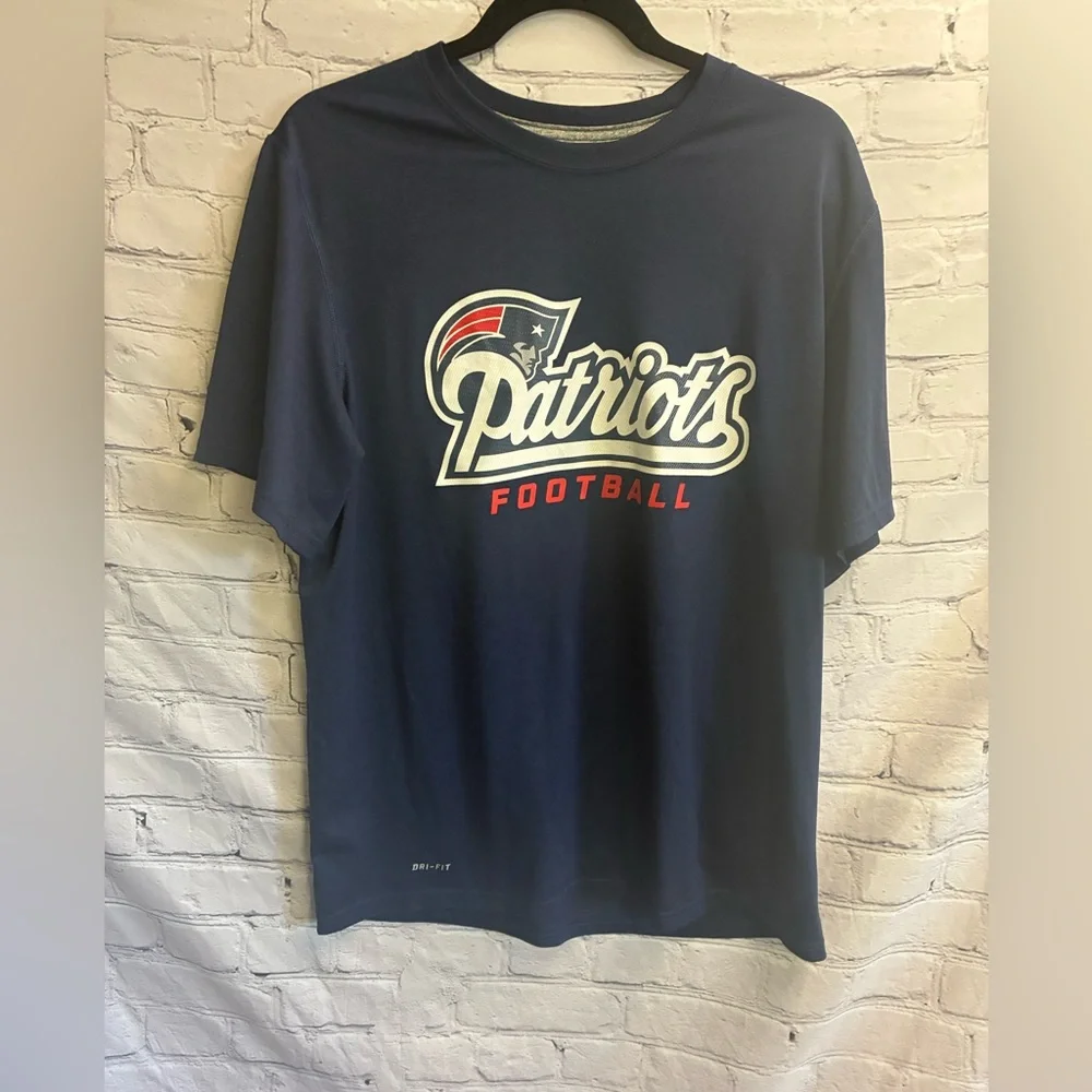Nike NFL On Field Dri Fit New England‎ Patriots Mens Large Blue Football T Shirt